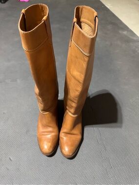 Tall Leather Riding Boots in Tan